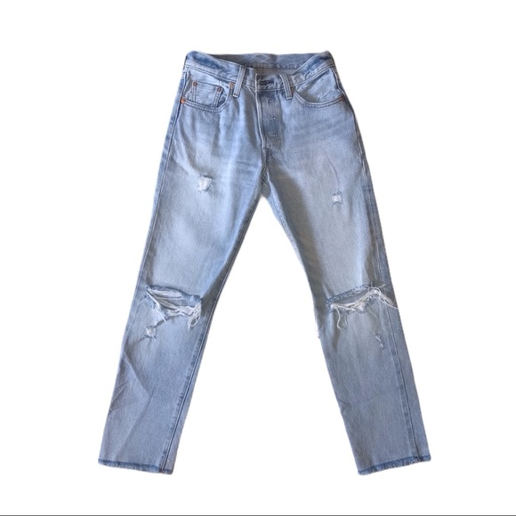 Women’s 501 Levi’s Distressed Size 2 - Picture 3 of 4